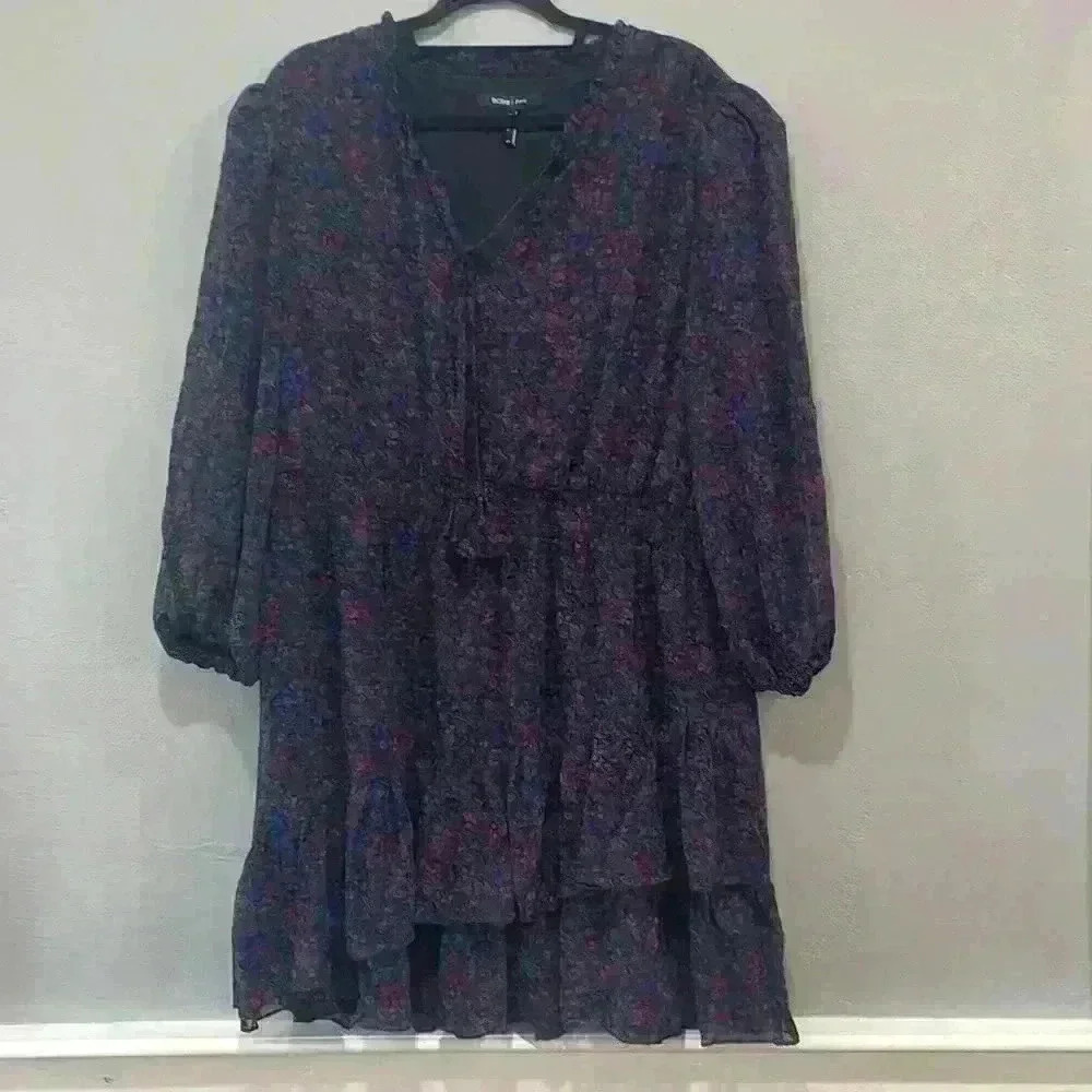 BCBG Paris Collared V-Neck Smocked Tiered Dress, Size XXL NWT - Picture 4 of 15